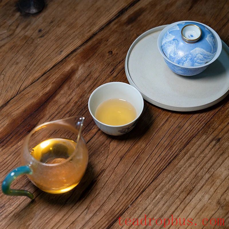 Why does the infusion taste significantly different when there is just one gram more or less of tea?-1