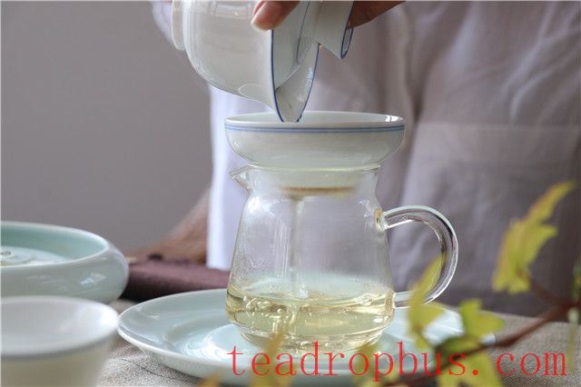 Should Pu'er Tea Be Rinsed? How to Rinse Pu'er Tea-1