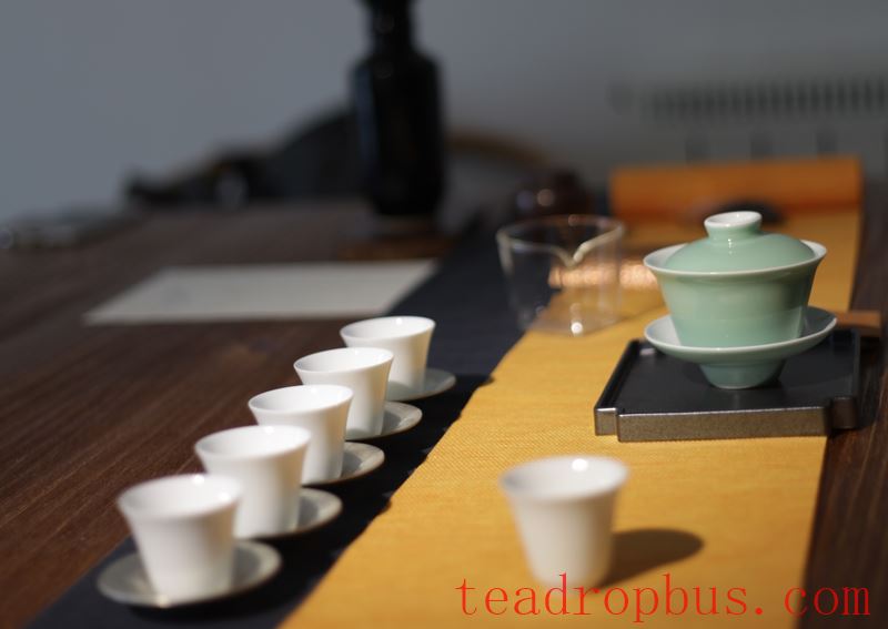 Teaware Collecting Mania: An Irreversible Sign of Tea Love!-10