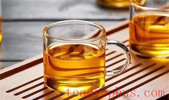 Combat Autumn Dryness with These Nourishing Teas-2