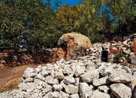 The Black Pottery Connection at the Foot of Shika Mountain-2