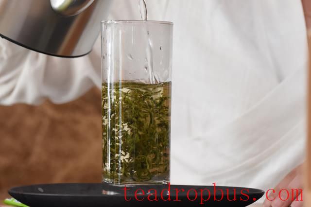 Green Tea Glass Cup Brewing Method, and the Best Time to Drink Green Tea-1
