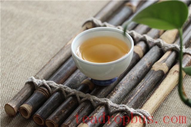 What Tea to Drink to Protect Your Liver When You Stay Up Late-3