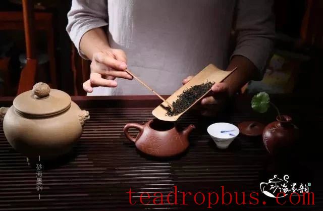 The Odd Smell of Your Purple Clay Teapot? It's Just Because You Haven't Done This One Thing Right!-4