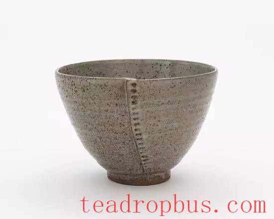 Experiencing the Beauty of a Tea Bowl in a Cup of Tea-16