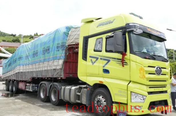Sinan, Guizhou: First Shipment of 800-Ton Eco-Friendly Tea Order Marks Another Milestone on the Path to Green Development-5