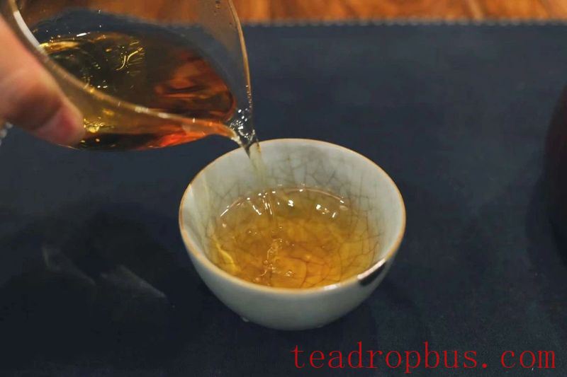 Why Drink More Oolong Tea in Late Autumn?-1