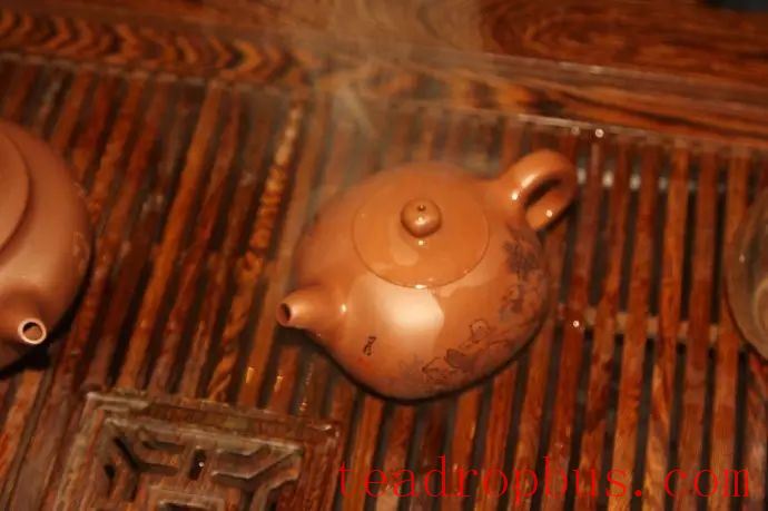 How to Properly Store an Idle Purple Clay Teapot?-2