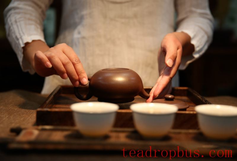 Where Lies the Secret to Achieving an Effect Worth Hundreds of Thousands from a Teapot Bought for Just a Few Hundred Yuan?-10