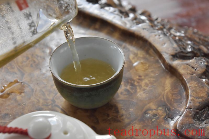 Why Does Tea Drinking Lead to Iron Deficiency Anemia?-2