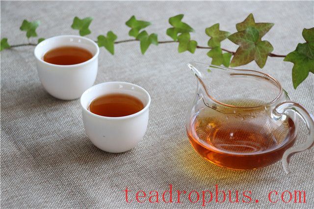 The Benefits and Effects of Black Tea-1