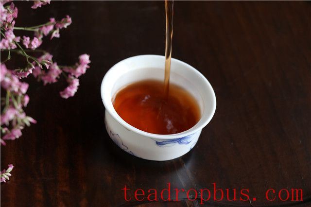 What are the benefits and effects of Pu'er tea?-2