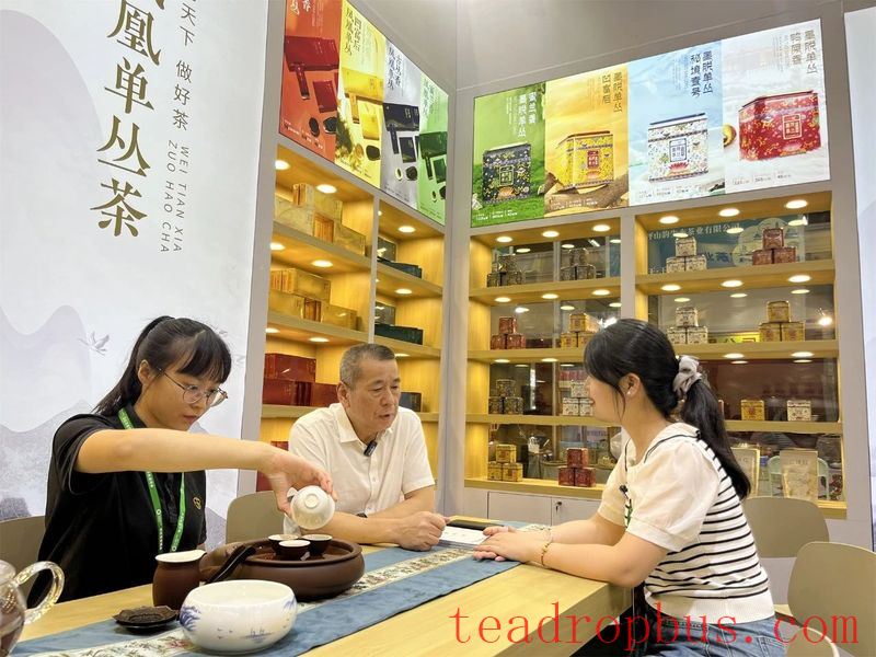 At the 2024 Chaozhou Kung Fu Tea Conference, Phoenix Dancong Tea is “Full of Vitality”!-3