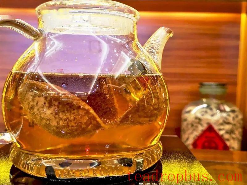 Ahnua Dark Tea with Preserved Orange Peel Makes a More Flavorful Brew-2