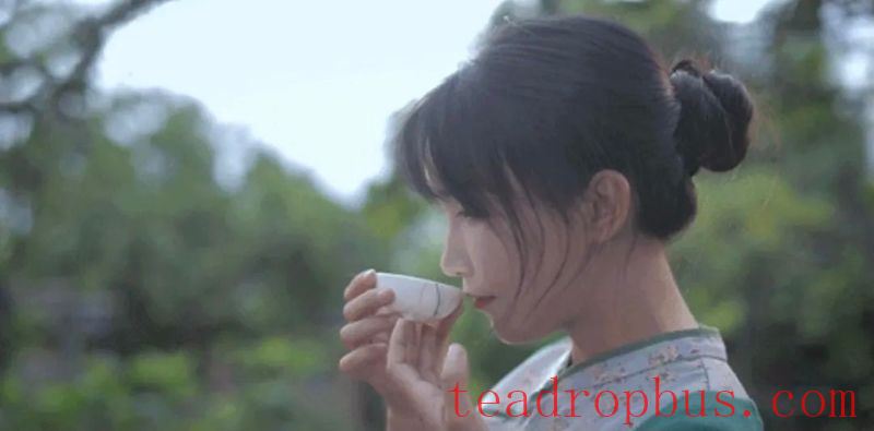 A Good Tea Requires Slow Savoring, Why Do We Take Three Sips When Tasting Tea?-3