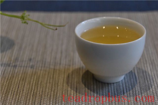 Why is Ancient Tree Pu'er Tea Expensive?-4
