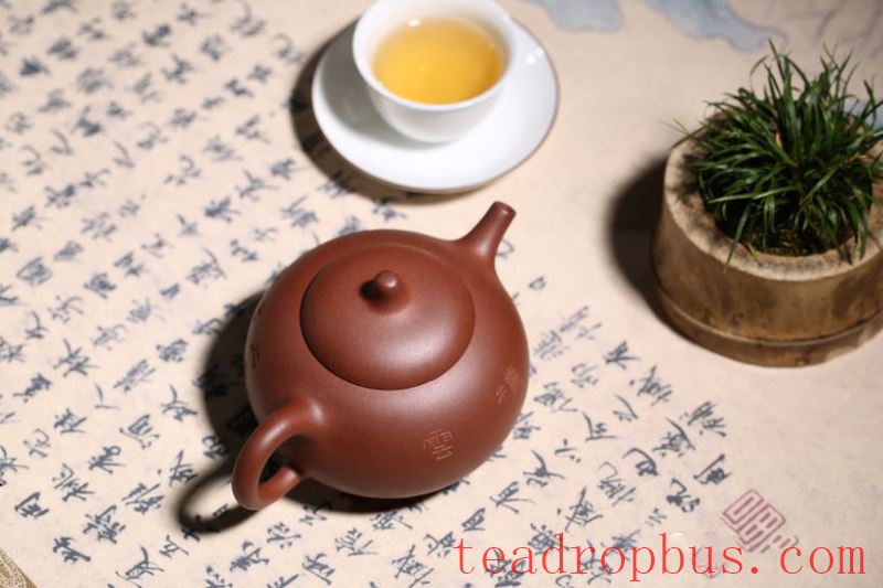 What Kind of Purple Clay Teapots Do Tea Aficionados Prefer?-6