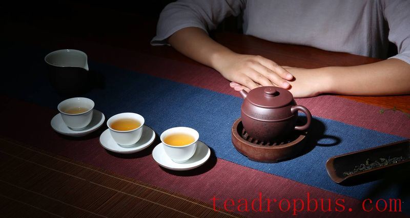 A Zisha Teapot Only Becomes Truly Fine After It Has Been Seasoned!-2