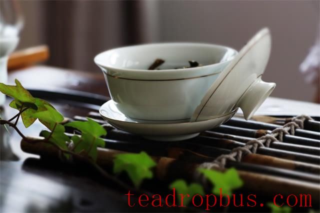 Brew Tea with Heart, for Someone to Share It With-1