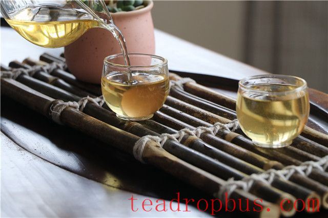 How to Drink Pu'er Tea? The Proper Way of Drinking Pu'er Tea-1