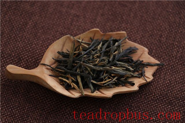 Yunnan Dian Hong Suitable for Whom to Drink-1