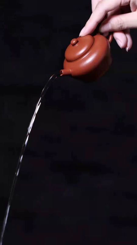 Does Your Purple Clay Teapot Dribble When Pouring Tea?-6