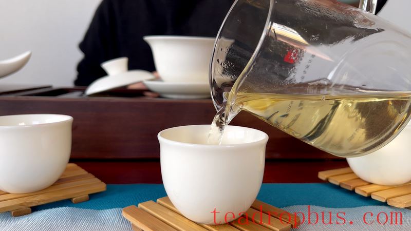 Green Tea Pot Drinking Method, Is Drinking Green Tea Good?-3