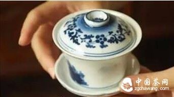 What are the benefits of using ceramic tea ware to brew tea?-1-ChinaTeaGuru: Exploring Chinese Tea Culture and Kung Fu Tea - Tea Art, Tea Ceremony, Tea Knowledge What are the benefits of using ceramic tea ware to brew tea?-1