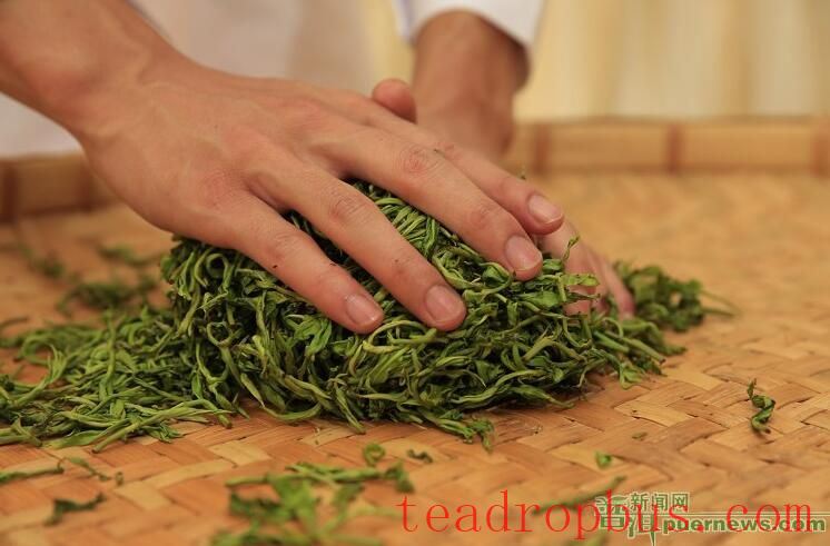 Puer Tea (Tribute Tea) Manufacturing Skills-2