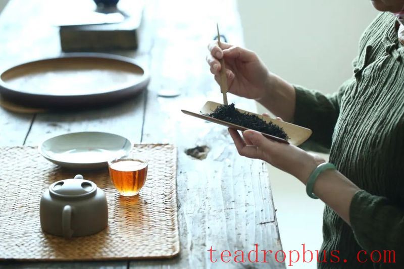 What Kinds of Tea Are Suitable for Summer? What Kinds of Teapots Go Well with Them?-1