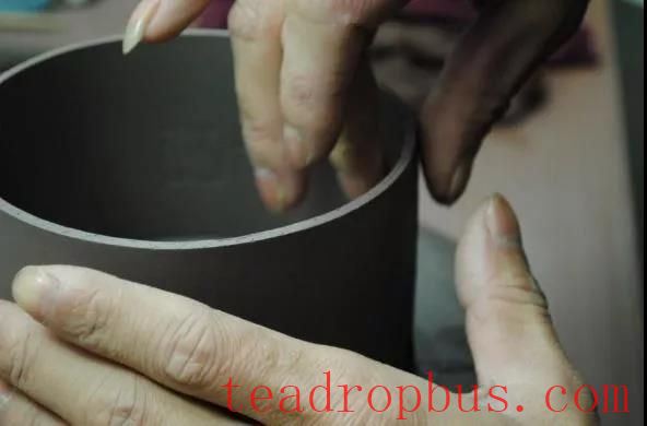 Purple Clay Trivia: A Teapot Requires Over a Hundred Steps to Make?-3