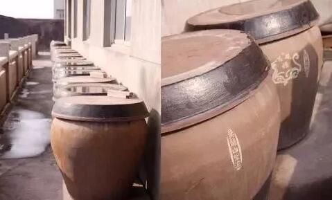 What are the characteristics of traditional purple clay mud refining methods?-4