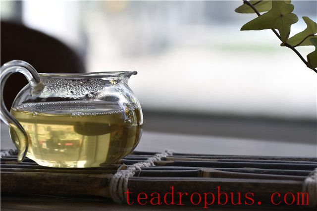 What are the techniques for drinking Pu'er tea?-1