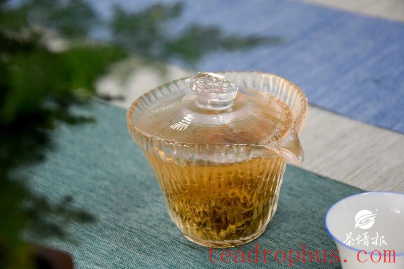 The Right Way to Brew These Six Types of Tea-4