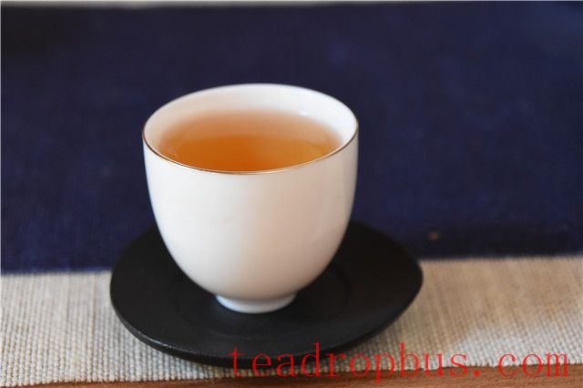 The Benefits and Effects of Black Tea, Suitable Groups for Drinking Black Tea-3