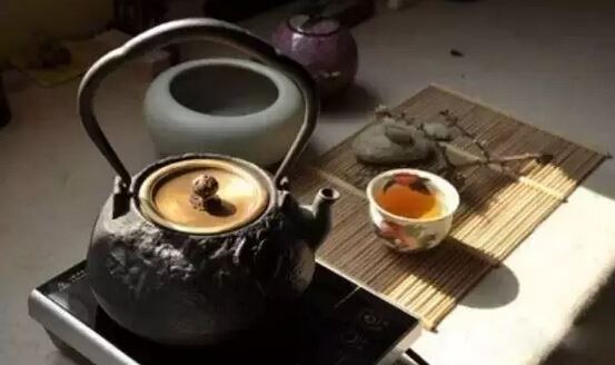 Tetsubin? Do You Really Understand It?-2-ChinaTeaGuru: Exploring Chinese Tea Culture and Kung Fu Tea - Tea Art, Tea Ceremony, Tea Knowledge Tetsubin? Do You Really Understand It?-2
