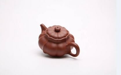 A Pot, A Story: Helianthus in Bloom — The Helianthus Antique Imitation Teapot-4-ChinaTeaGuru: Exploring Chinese Tea Culture and Kung Fu Tea - Tea Art, Tea Ceremony, Tea Knowledge A Pot, A Story: Helianthus in Bloom — The Helianthus Antique Imitation Teapot-4