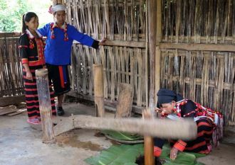 Ancient Deang Fermented Tea-9