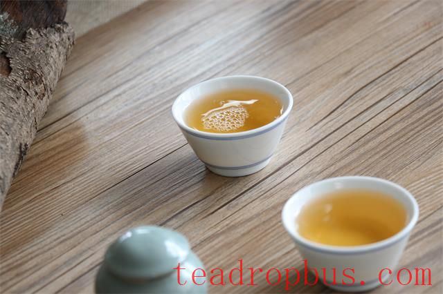 The Benevolence and Wisdom in the Essence of Tea: Tasting the True Meaning of Life-3