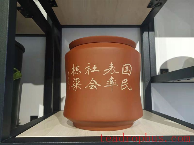When brewing tea with a purple clay pot, there are certain rules to follow. What about storing tea in a purple clay jar?-1