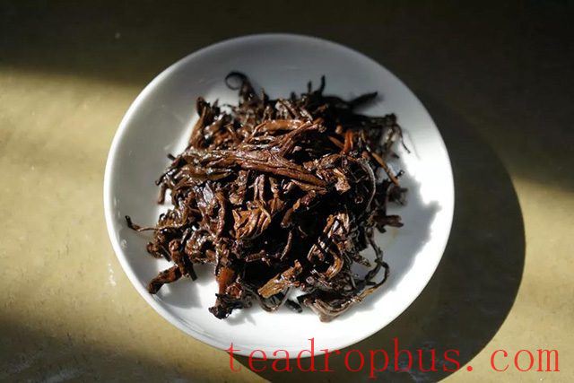 How to Perfectly Brew Icelandic Tea: A Comprehensive Guide from History to Method-3