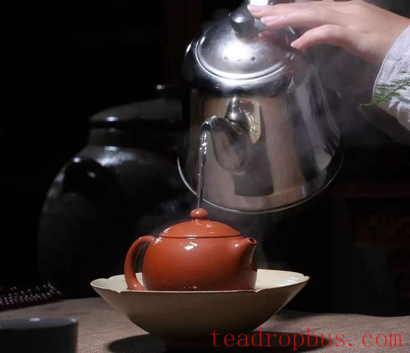 What Factors Affect the Lifespan of a Purple Clay Teapot?-7