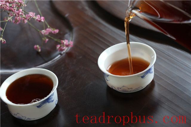 The Four-Dimensional Experience Method of Pu'er Tea Soup Sensation-2