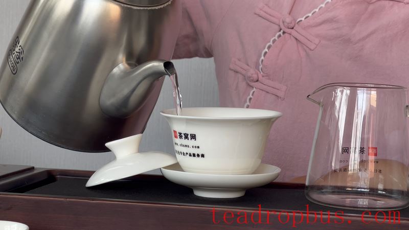 Seven Correct Steps for Brewing Tea-2