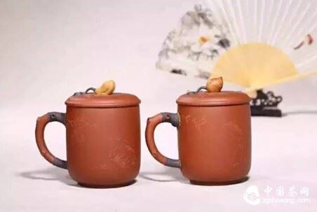 The days of old were slow, an entire dusk whiled away in a cup of tea-5