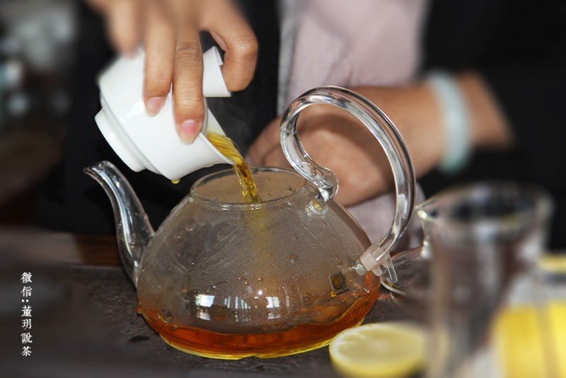 3 Brewing Tea